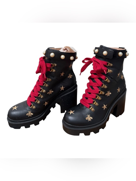 Gucci Shoes - Authentic Gucci chunky hiking Rare Bee HTF